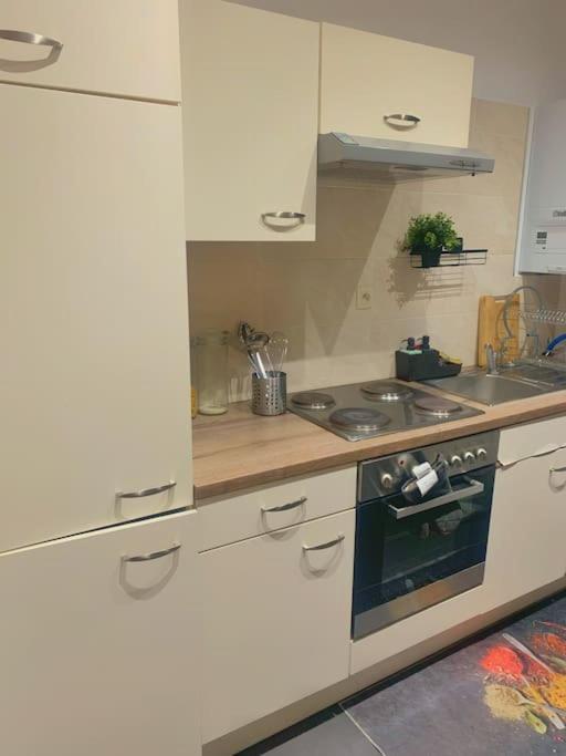 Magnifique Logement A 5 Min De La Gare Apartamento Mons Exterior foto